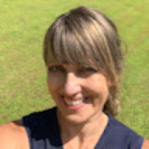Meet your Posher, Deborah